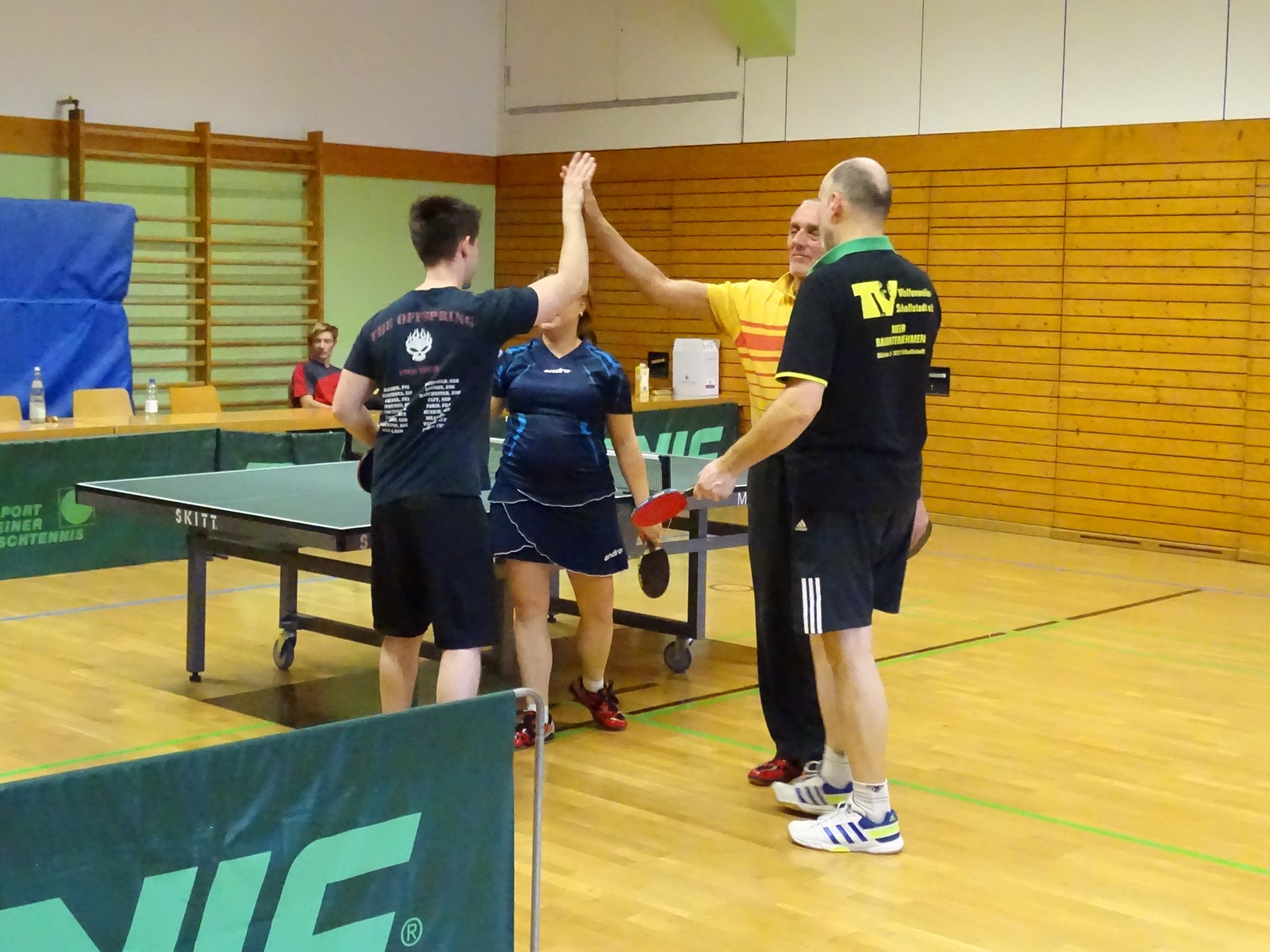 TT_TV2819 Tischtennis-Spielszene beim Punktspiel des TV Wolfenweiler-Schallstadt 2015