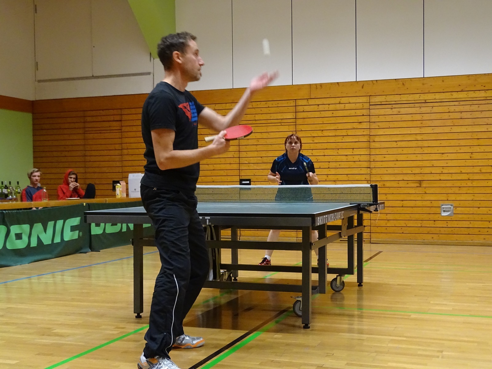 TT_TV2841 Tischtennis-Spielszene beim Punktspiel des TV Wolfenweiler-Schallstadt 2015